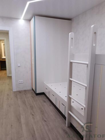 205. Мебель в детскую комнату с двухъярусной кроватью