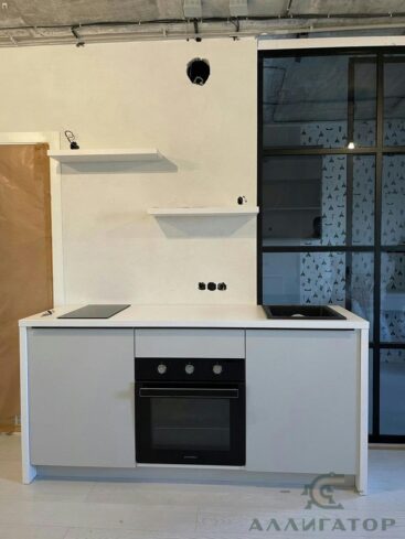 115. Микро кухня в светлых тонах