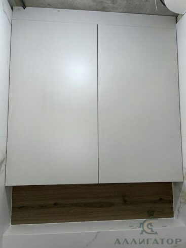 102. Светлая консоль в санузел